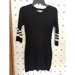 Black mini dress sweater M size only worn once